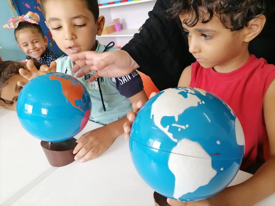 أنشطة مونتيسوري